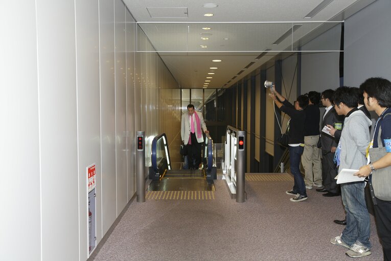 2009年、北朝鮮から帰国したアントニオ猪木　©Shiro Miyake