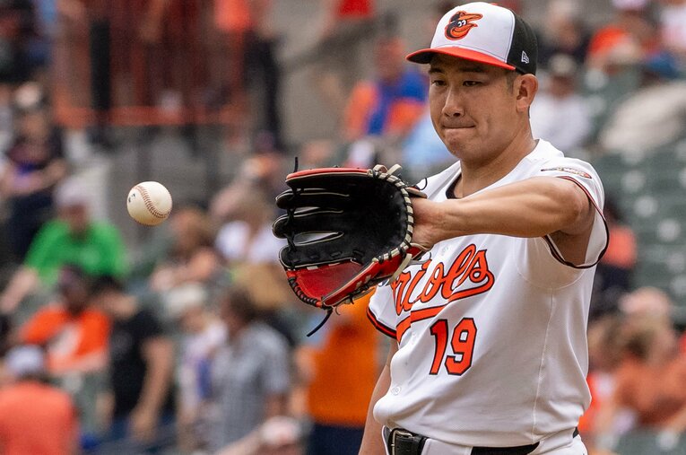 今季移籍したオリオールズで存在感を見せている35歳の菅野智之。チーム成績の低迷もあり、現地でも夏の移籍市場の注目株となっている　©JIJI PRESS