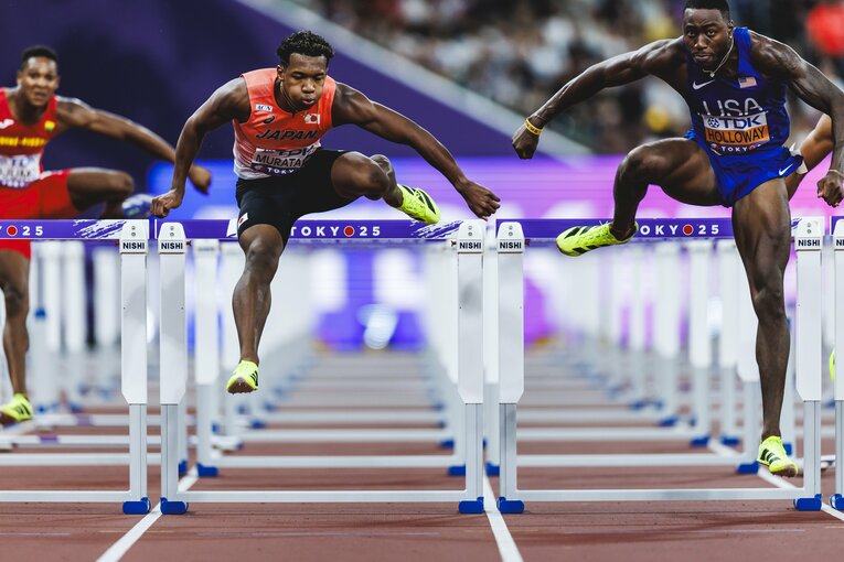 【東京世界陸上】110mハードル予選を走る村竹ラシッド（JAL）　©Kiichi Matsumoto