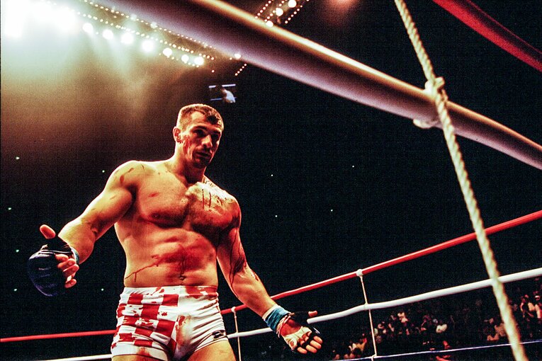 ドクターストップにより、わずか39秒でMMAでの初陣を飾った　©Susumu Nagao