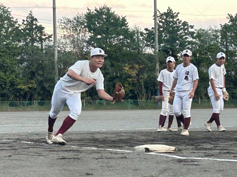 無名公立校・沼津商のドラフト初指名…後藤と仲間たちの号泣・喜び舞台裏を見る（画像は右に続きます）　　©Jun Aida