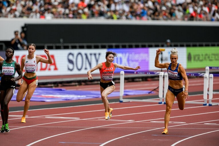 【東京世界陸上】100mハードル予選を走る中島ひとみ（長谷川体育施設）　©Nanae Suzuki