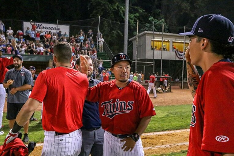 「絶対無理」のイチローより可能性大？日本人初のメジャー監督を目指す男。(3)