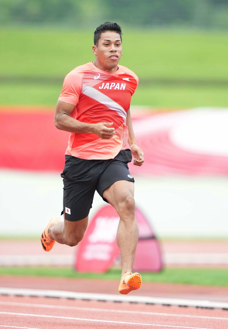 東京五輪に向けた男子短距離代表の合宿で、汗を流すデーデー・ブルーノ　©JIJI PRESS