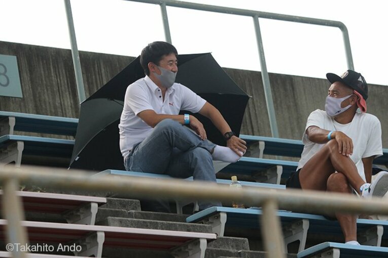 小野伸二も驚いた山崎光太郎の技術。プロでの苦難は金の卵へのアシストに。(2)