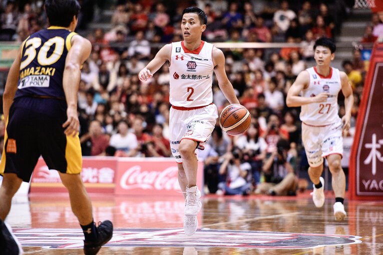 今から8年前、まだ「声出し拒否」時代の富樫　　©︎BUNGEISHUNJU