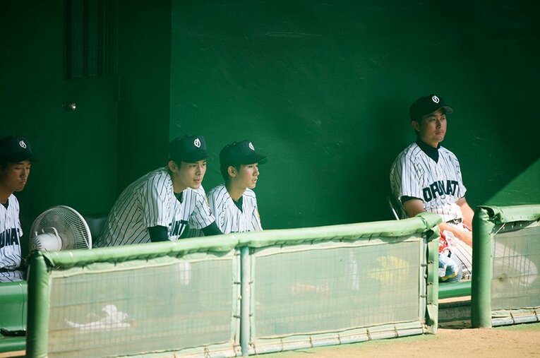 2019年の岩手大会決勝。ベンチから試合をじっと見ていた佐々木朗希　©Asami Enomoto