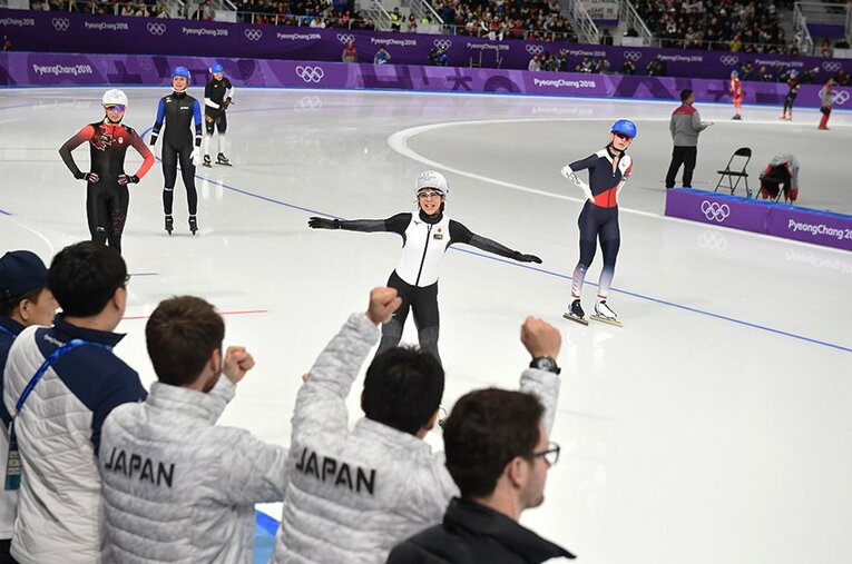 スピードスケートだけでメダル6個！日本を変えたデビットコーチの4年間。(5) ／ photograph by Naoya Sanuki/JMPA