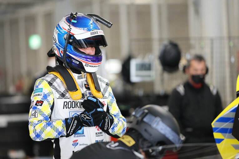 「常に柔らかい物腰」と人柄にも定評がある蒲生。間違いなく国内トップドライバーの1人である　©Hiroyuki Orihara