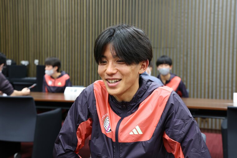 高校時代は5000ｍで沖縄県の高校生で初めて13分台をマークした上原　©︎Misa Fujii