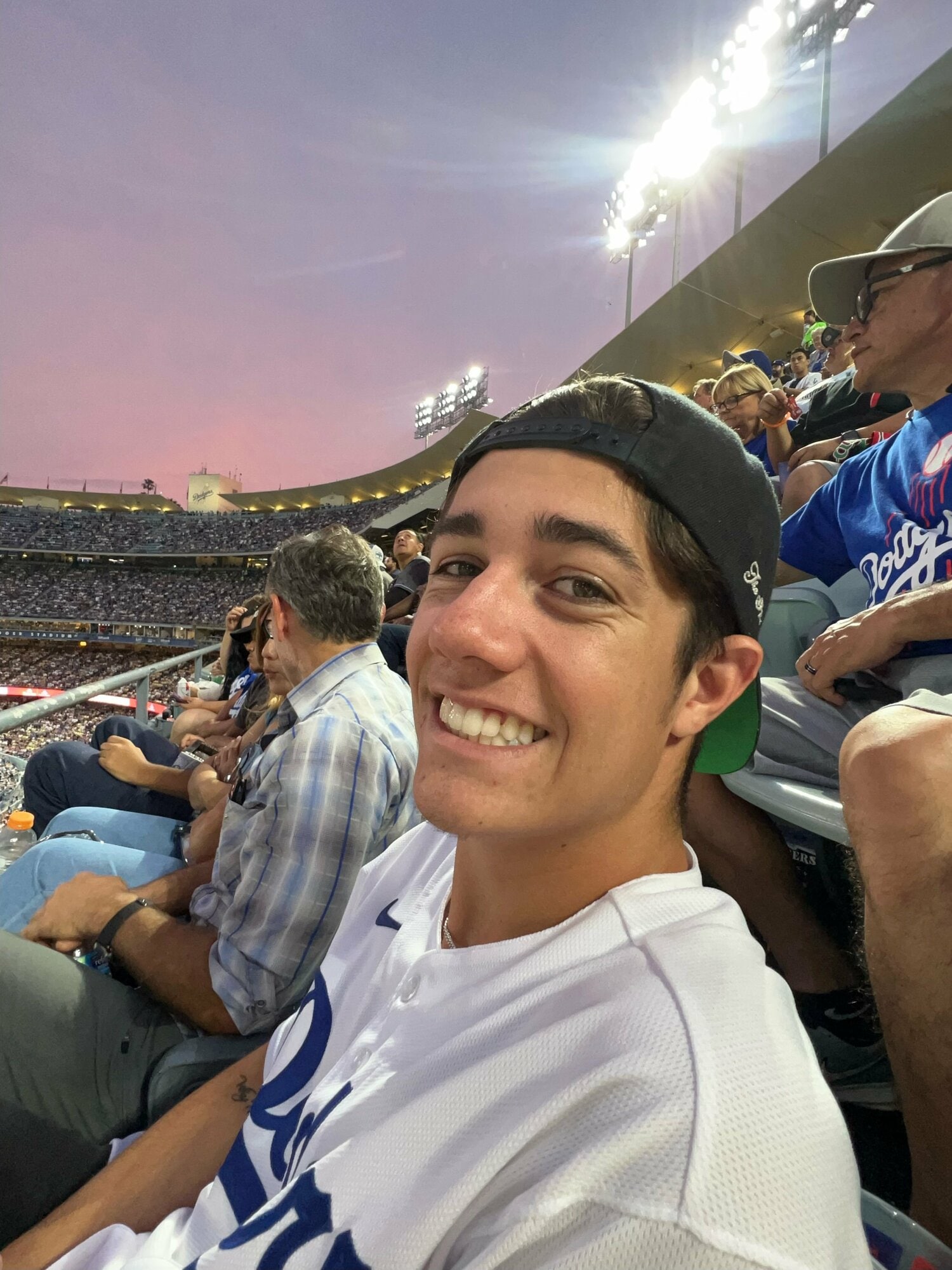 デクスターさん(20歳)。「必ず全試合チェックしている」という幼少期からの熱烈なドジャースファン