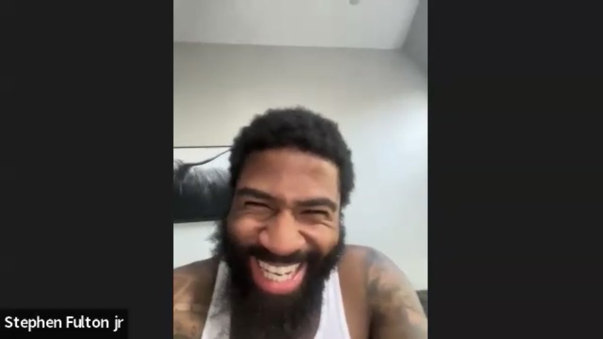 リモートインタビューで笑顔を見せるフルトン（筆者提供）