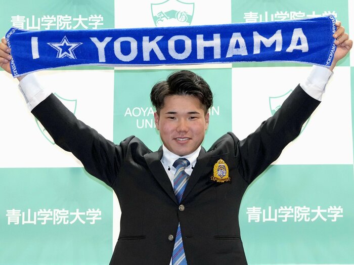 「投手と内野手だけを指名した理由とは」ドラフト会議翌日にDeNA編成部長が明かした「優勝“しつづける”ために…来年、再来年の候補まで考えて」＜Number Web＞ photograph by KYODO