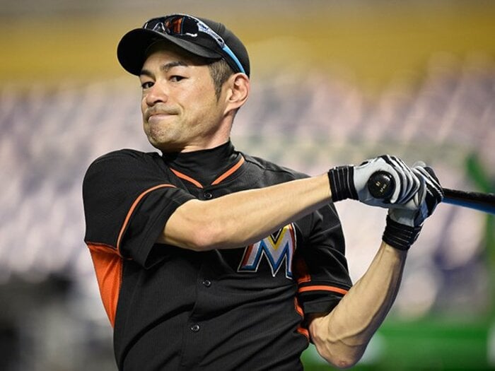 優雅なイチローと三振率の低さ。成績向上の裏に悪球打ちの減少が?<Number Web> photograph by Naoya Sanuki