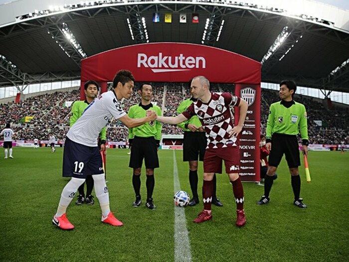 イニエスタがいる「日常」の大切さ。Jリーグ、無観客でも見ていたい……。＜Number Web＞ photograph by J.LEAGUE