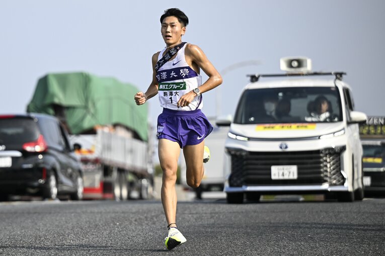 全日本大学駅伝では3区を走った　©Asami Enomoto