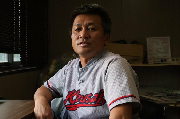 15年前から京都国際高校の野球部を率いる小牧憲継監督。同校からは近年、5年連続でプロ選手が輩出されている ／ photograph by Fumi Sawai