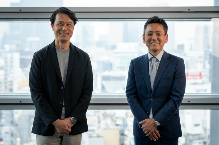 日本テレビ 平川健太郎アナウンサー（左）、蛯原哲アナウンサー ／ photograph by Shiro Miyake