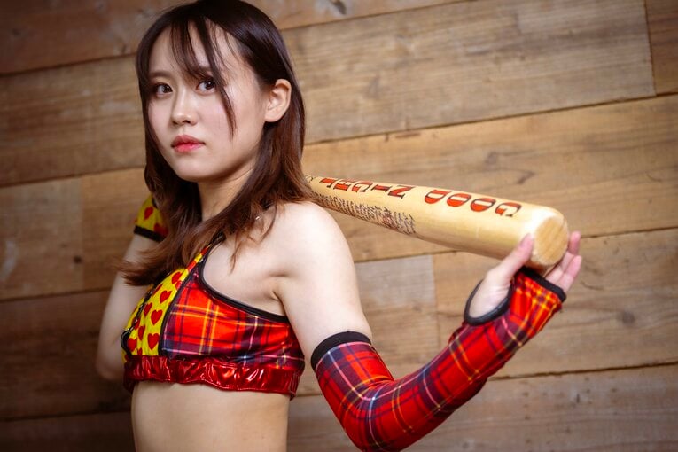 「ぶりっ子キャラだし、なにこの子って（笑）」慶應大、異例の“学生アイドルレスラー”はいかに生まれたか？ 無村架純が引退後に明かした本音(60)