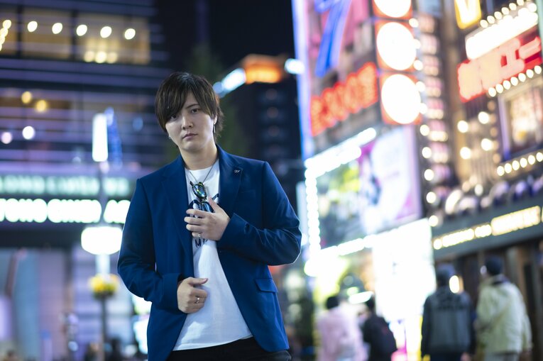 水着に集まる視線「胸が嫌で嫌でしかたがなかった」 女子水球代表だった成宮涼（29）が壮絶な治療の末、歌舞伎町ホストになるまで(13)