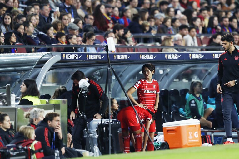 W杯ブラジル戦のウラで「バルサ女子がカンプノウで4万6967人」盛況なワケ… メッシ後に君臨する“女王”、熊谷紗希が見せた悔しさ(76)