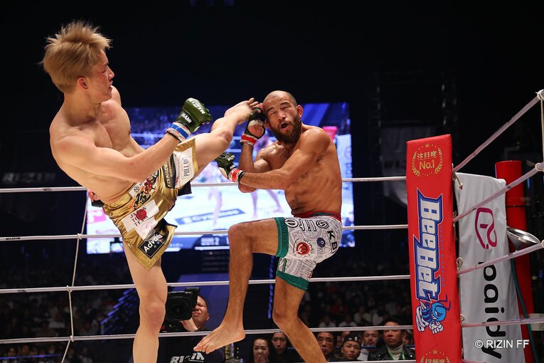 朝倉海vsフアン・アーチュレッタ　©RIZIN FF