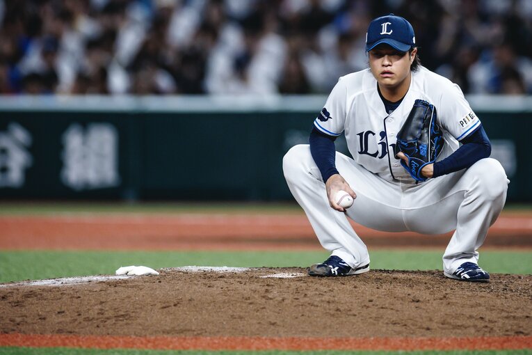 リリーフとして大事な場面を任されるなかで結果を残し、クローザーに定着した　©Kiichi Matsumoto　