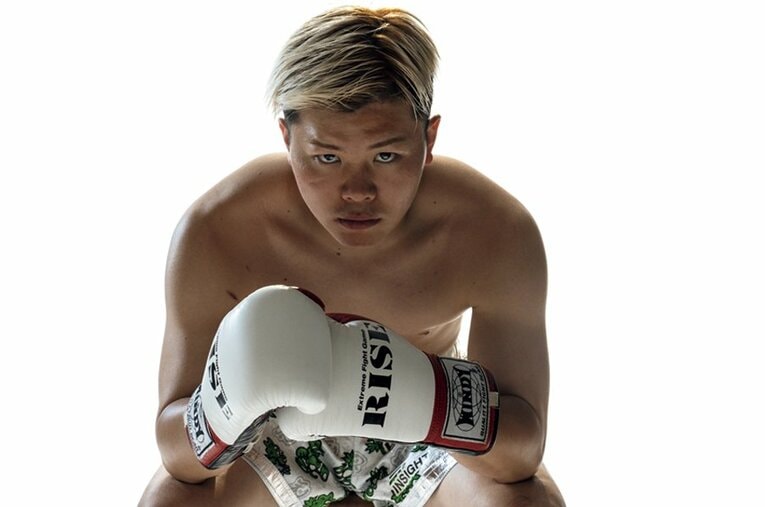 那須川天心に初めてボクシングを指導した葛西裕一と、2階級で世界を制した京口紘人が、“プロボクサー天心”の可能性について語った ／ photograph by Ryo Saito