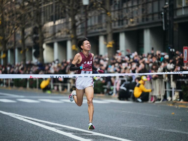 2025年の箱根駅伝。菅野は10区を走って区間5位とチームの総合4位にも貢献した　©Yuki Suenaga