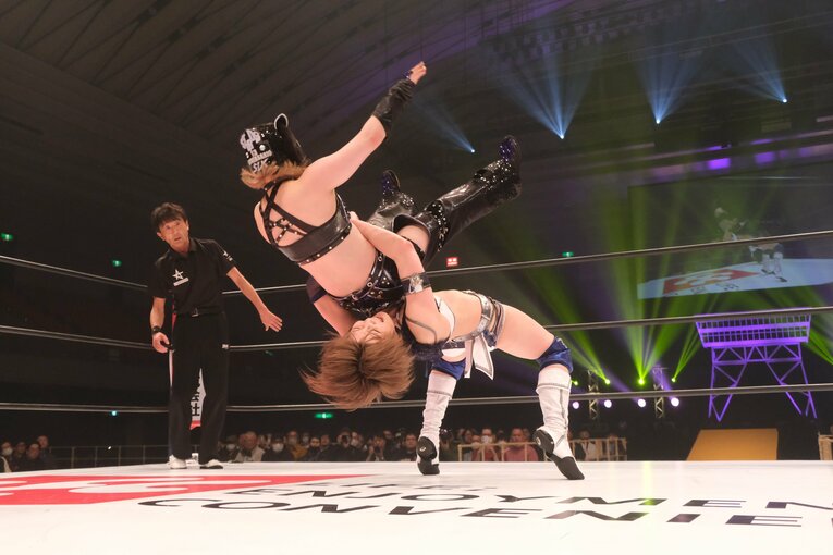 「うざってえヤツ（苦笑）」安納サオリとスターライト・キッド、名勝負の裏にあったライバル関係…「意地とこだわり」が詰まった17分42秒(42)