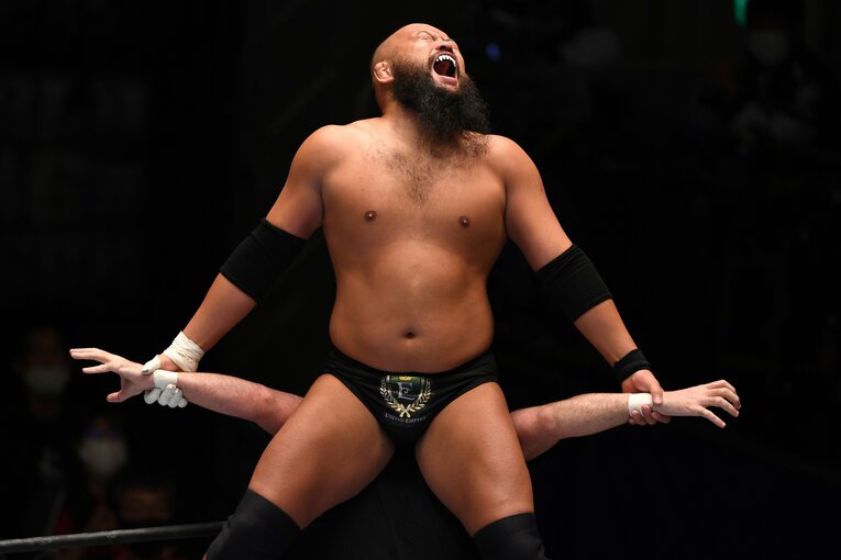 昨年11月14日の新日本プロレス。奇妙なキャラで人気上昇中のグレート-O-カーン