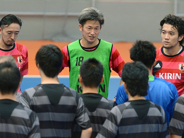 カズはフットサルの代表で輝けるか？合宿の現場で目撃した課題と希望
