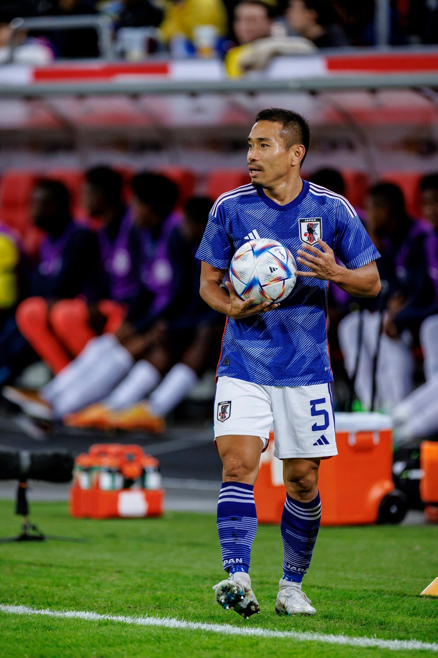 長友佑都はエクアドル戦で対人能力の高さを示した ©Kiichi Matsumoto