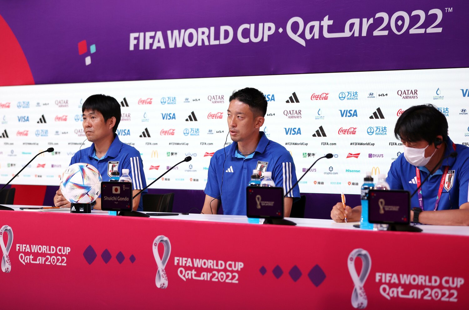 スペイン戦前日の会見には森保監督と権田修一が出席　©Getty Images