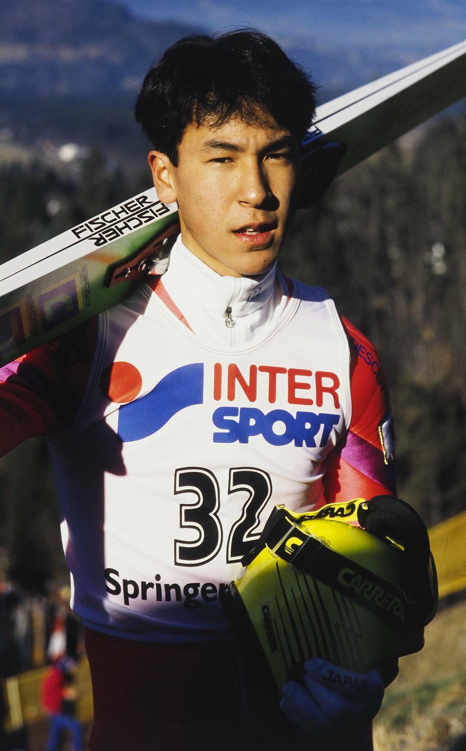 二階堂の父とともに戦っていた1990年の葛西　©AFLO