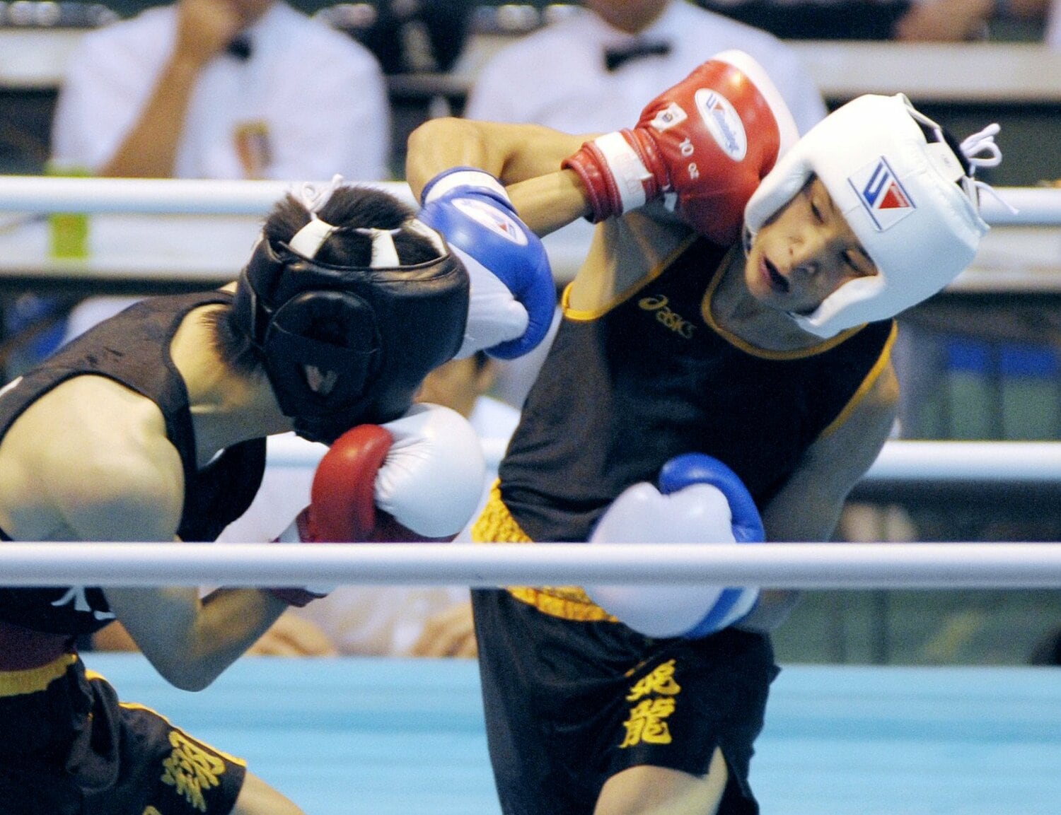 2008年のインターハイ決勝。柏崎刀翔（左）はライバルの原隆二に敗れた　©KYODO