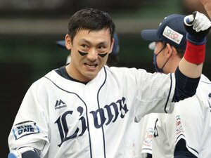 「今だから言えますけど」炭谷銀仁朗が語る栗山巧との21年…FA権行使の相談に「お前、ほんとにそれでええんか？」「常に相談したい人は栗山さんでした」