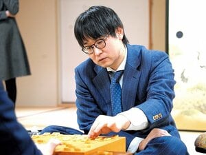 「圧倒的な力の差があった」藤井聡太に“3連敗”したあとの後悔…「もうちょっと強くなっとけよ」山崎隆之（45歳）が取材で何度も繰り返した“ある言葉”
