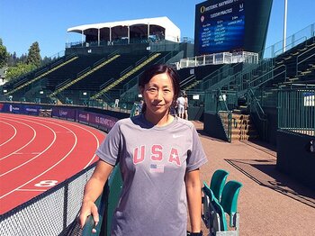 MLBで日本人初の女性トレーナーに。父は2000本安打、谷沢順子の挑戦。＜Number Web＞ photograph by Ayako Oikawa