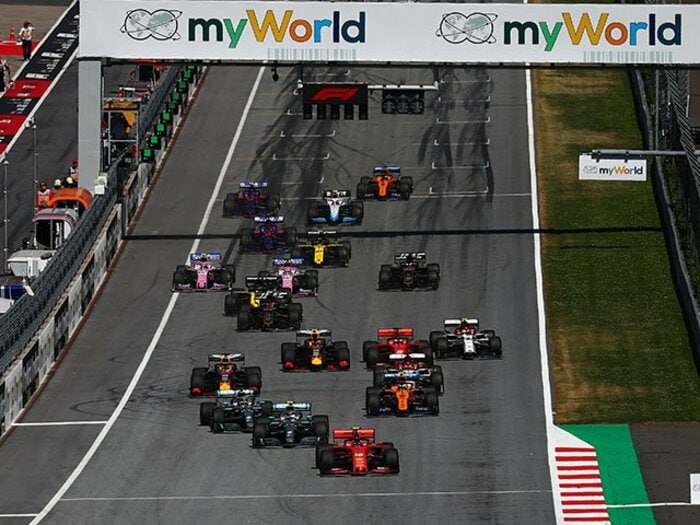F1開幕へ向け飛び交う期待と不安。ホンダとレッドブルはポジティブ？＜Number Web＞ photograph by Getty Images