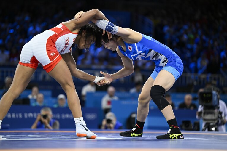 レスリング女子53kg決勝、藤波朱理vs.ルシアジャミレス・ジェペスグスマン　©Asami Enomoto/JMPA