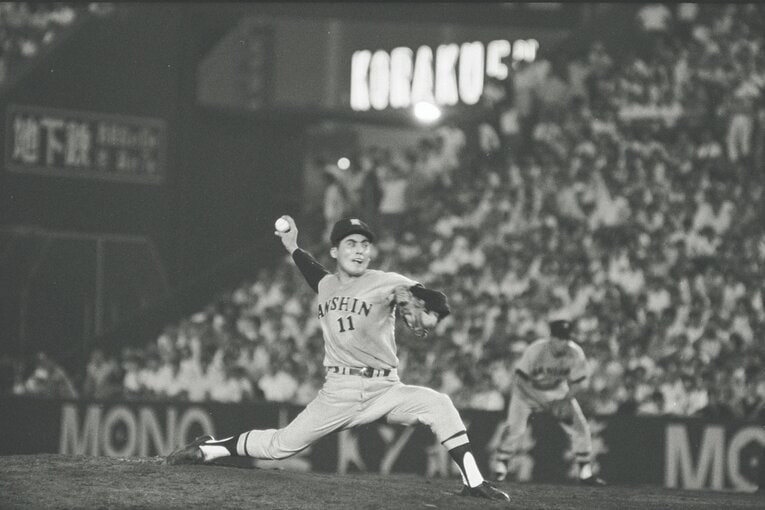 現役時代の村山実。1970年に防御率「0.98」をマークした　©BUNGEISHUNJU