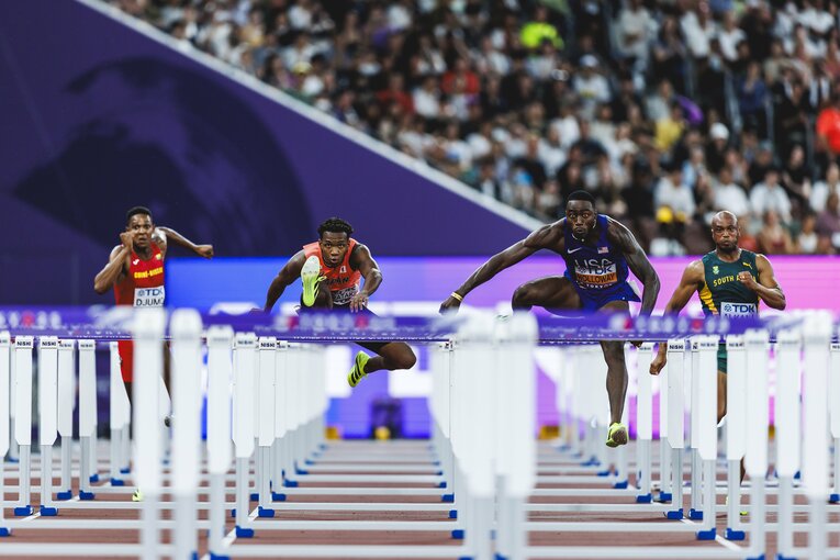 【東京世界陸上】110mハードル予選を走る村竹ラシッド（JAL）　©Kiichi Matsumoto
