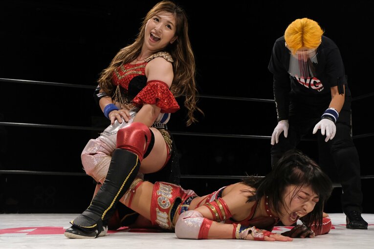 谷ももと組んだ「Wもも」　©Norihiro Hashimoto