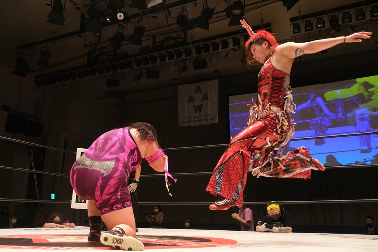 彩羽匠「見とけよ、スターダム」 マーベラスと仙女、“女子プロレスの本流”を継承する者は？ 長与千種も賞賛した“最高の試合”(14)