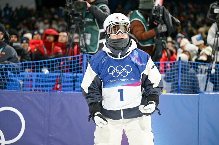 ランを決めた戸塚優斗　©Nanae Suzuki/JMPA