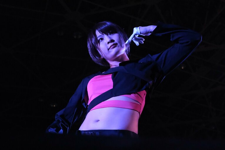 「可憐ですねぇ」人気女子レスラー・安納サオリに観客もウットリ…初の凱旋大会に滋賀が沸いた日「“絶対不屈彼女”は泣かないんです」(51)