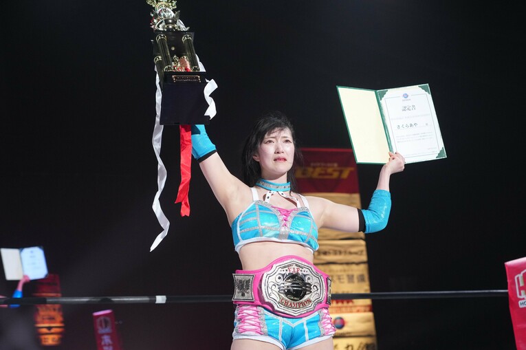 センダイガールズプロレスリングのワールドジュニア王座を獲得したさくらあや。3月19日、国立代々木競技場　©Essei Hara