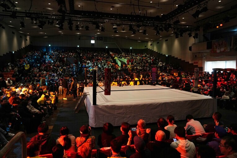 試合前の後楽園ホール　©Essei Hara