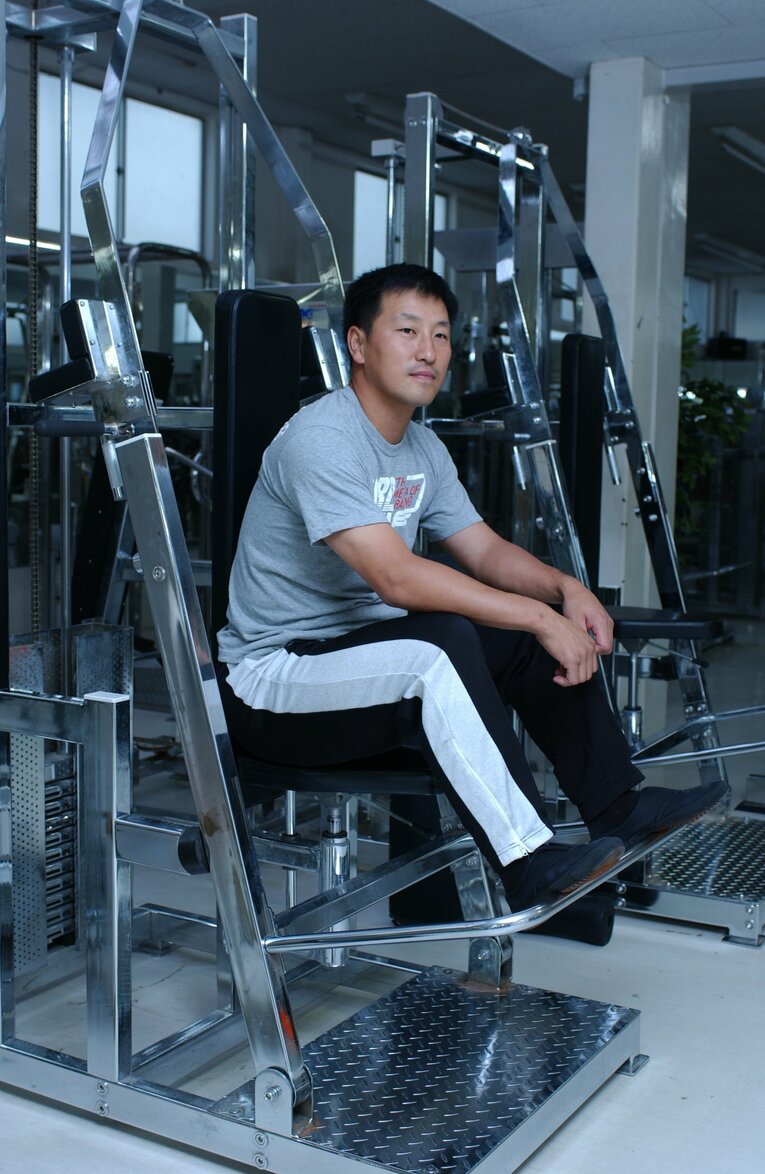 引退後の弓長起浩　©︎BUNGEI SHUNJU